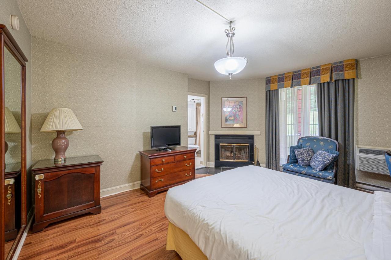 Le Domaine Chambre D'Hotel A Saint-Sauveur Luaran gambar