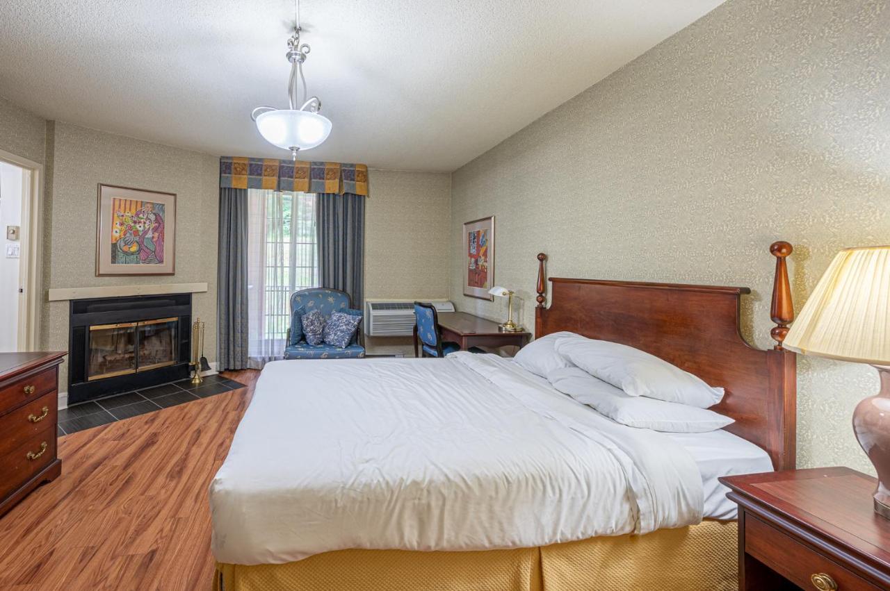 Le Domaine Chambre D'Hotel A Saint-Sauveur Luaran gambar
