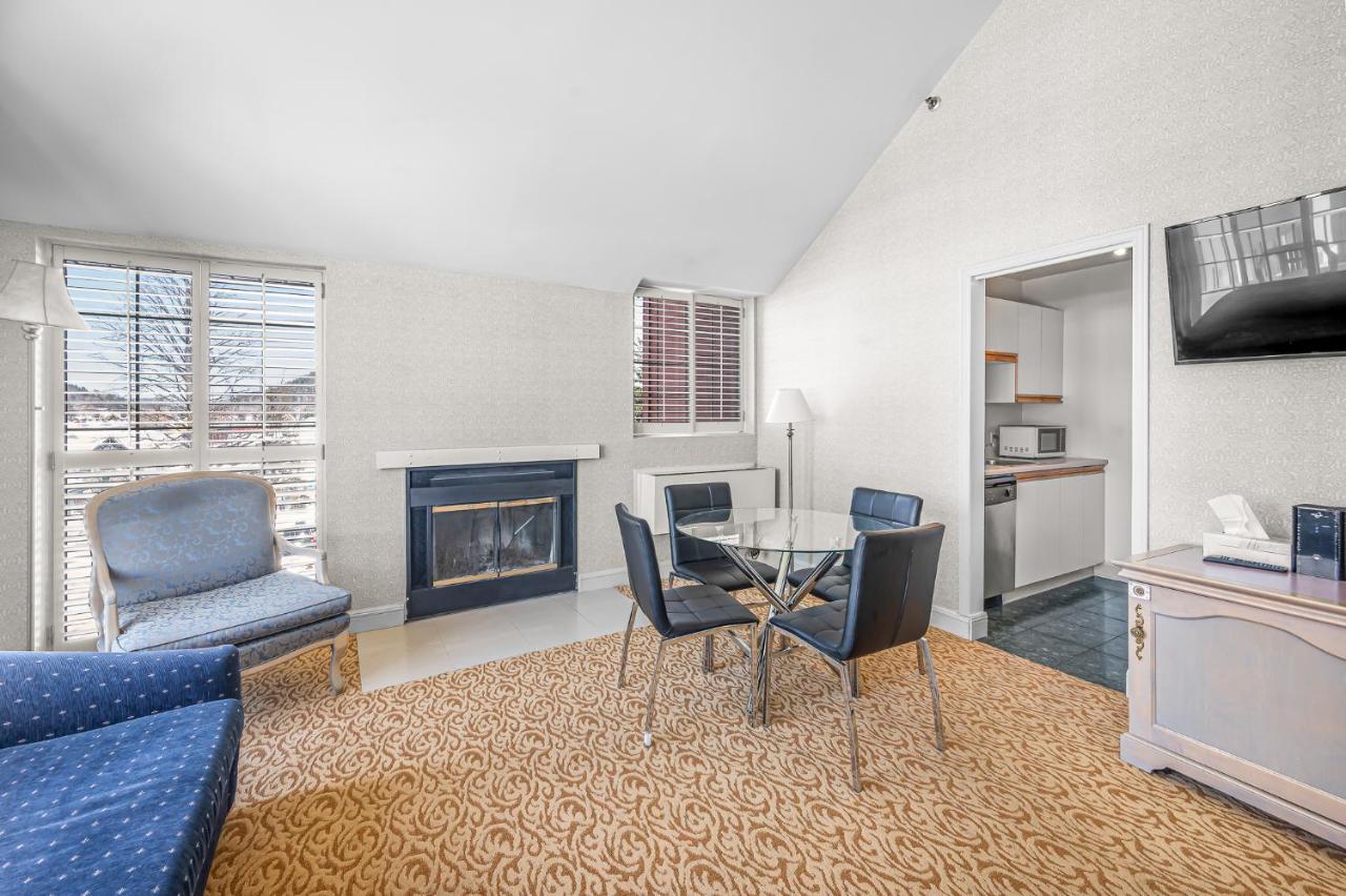 Le Domaine Chambre D'Hotel A Saint-Sauveur Luaran gambar
