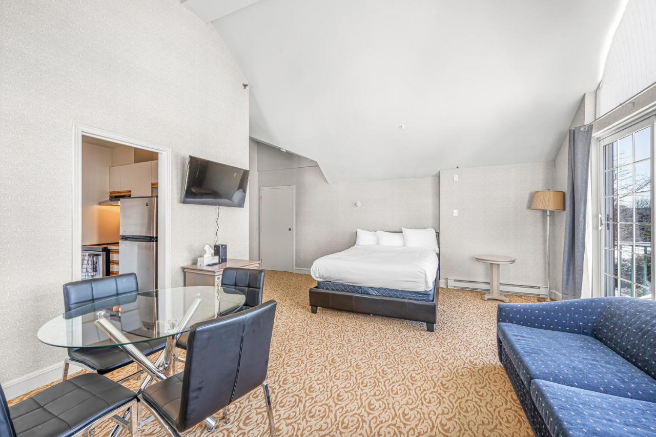 Le Domaine Chambre D'Hotel A Saint-Sauveur Luaran gambar